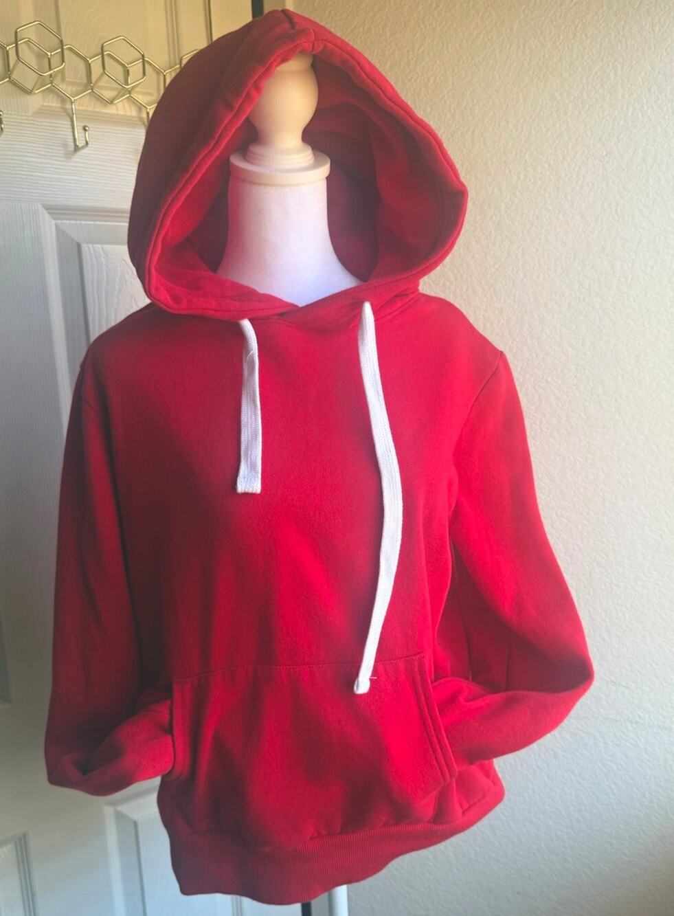 Fashion Nova Fleece Pullover Hoodie Red Women's L Hooded Pockets Drawstring